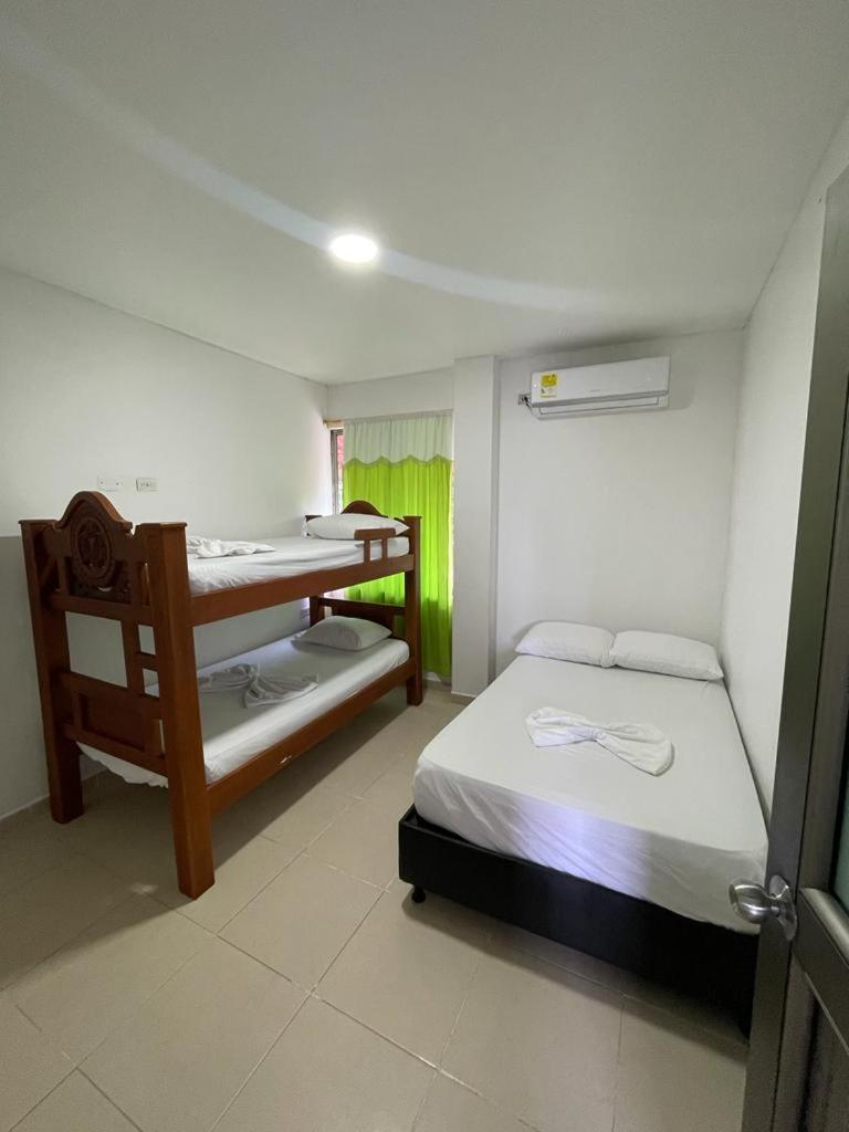 Cabanas Melany Coveñas Exterior foto