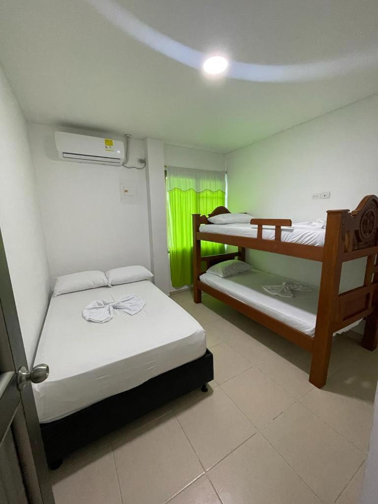 Cabanas Melany Coveñas Exterior foto