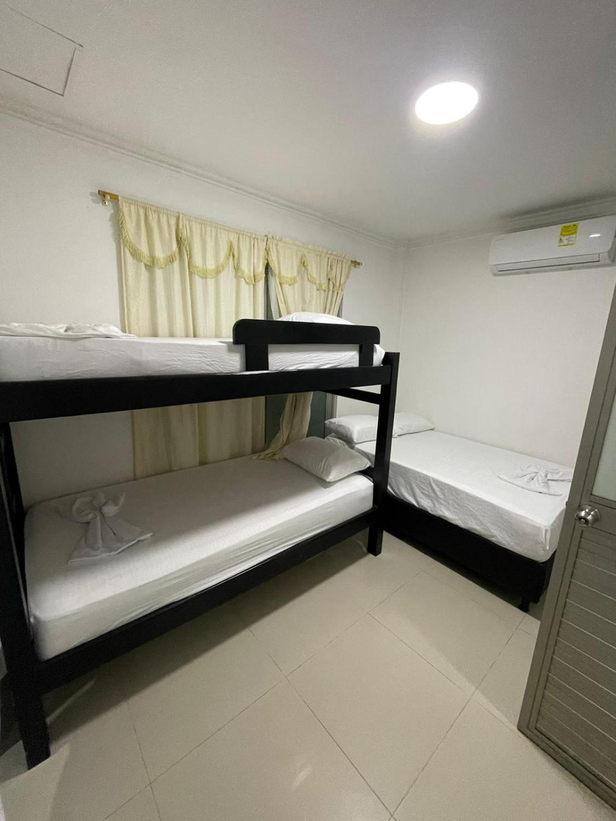 Cabanas Melany Coveñas Exterior foto