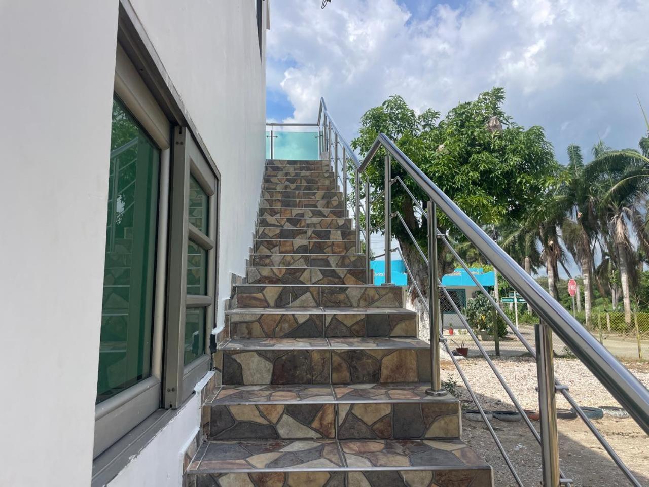 Cabanas Melany Coveñas Exterior foto